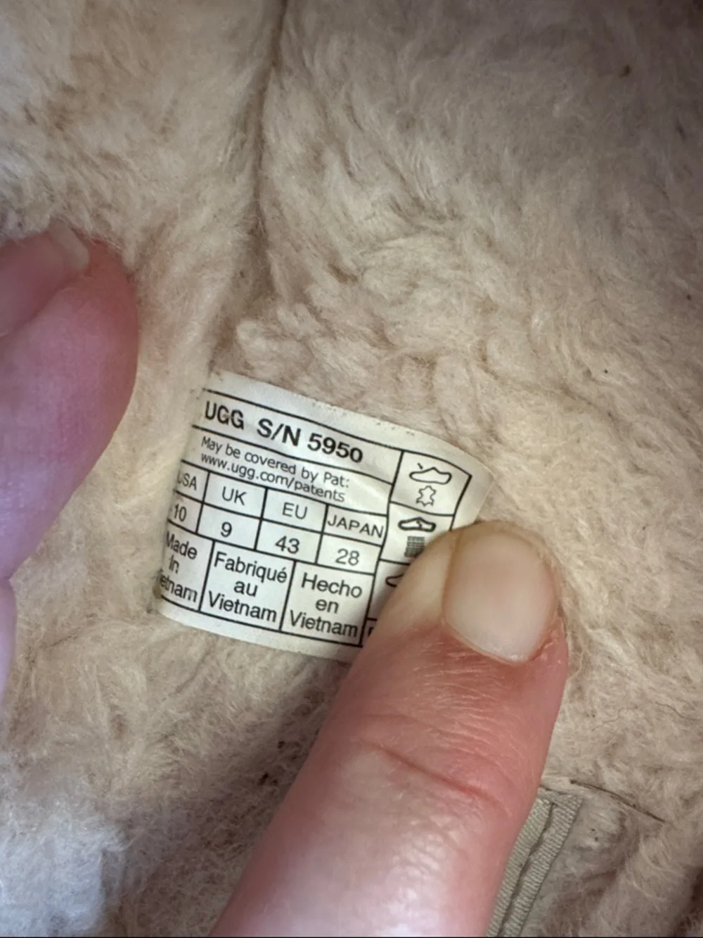 UGG Women’s Chestnut Brown Suede Slip-On Slippers - Picture 5 of 5